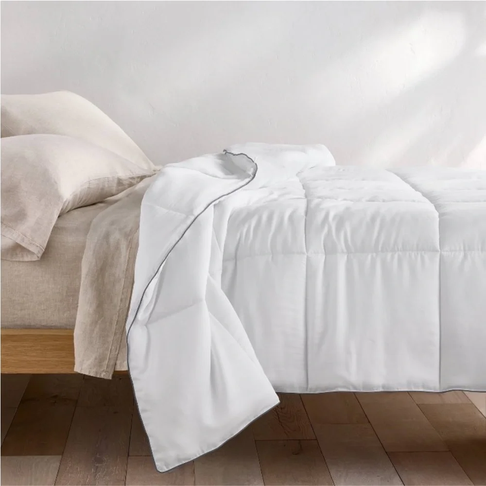 CASALUNA NWT premium cooling down alternative duvet insert -full/queen